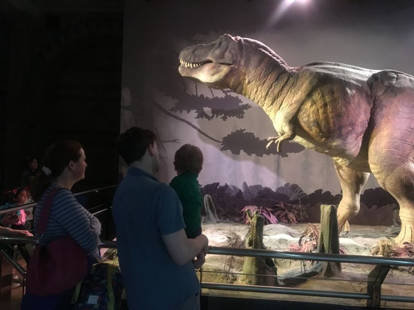 London: Natural History Museum Entry Ticket and Guided Tour - How Paul’s Style Makes the Tour Better Than a Self-Walk