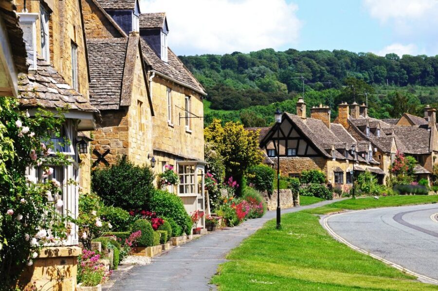 London: Oxford, Stratford, Cotswolds, and Warwick Day Trip - Shakespeare’s Birthplace Option: A Focused Visit