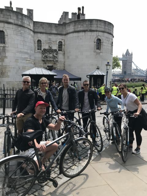 London: Parks and Palaces Guided Morning Bike Tour - Green Park and Buckingham Palace: The Official Residence Up Close