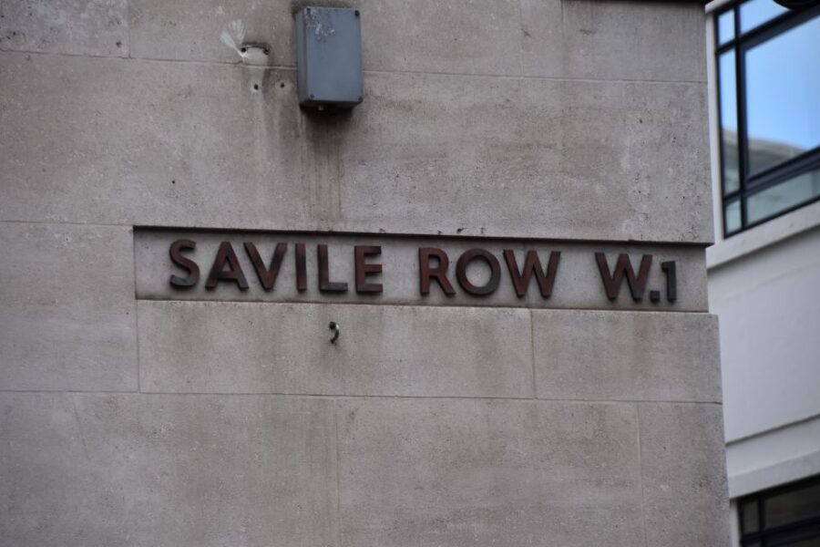 London: Private Beatles Taxi Tour - Soho Square, Marylebone, and Baker Street: Beatles legend plus real neighborhood views