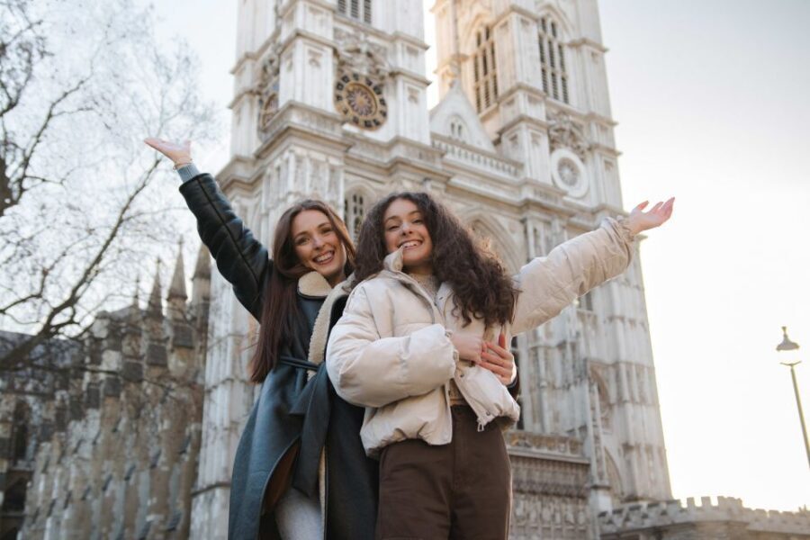 London: Private Landmark Tour with Professional Photographer - Private Pacing and Family-Friendly Comfort (Not Just a Walk-and-Shoot)