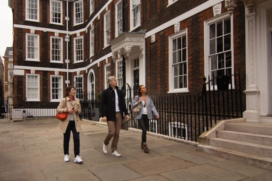London: Private Personalized Tour with a Local Host - Should you book it?