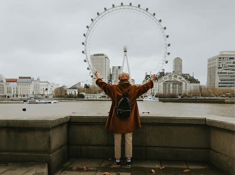 London: Private travel vacation photoshoot -Romantic Special - Where You Meet: Boadicea and Her Daughters by Big Ben