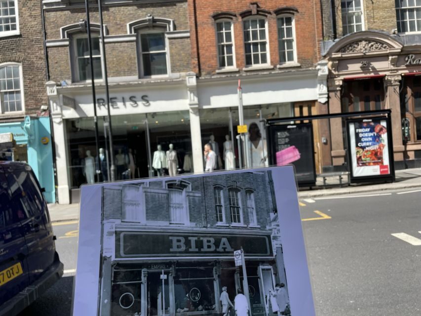London: "Queen" Highlights Walking Tour - Following Queen from South Kensington: The Route’s Core Idea