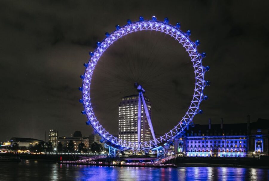 London: River Thames Dinner Cruise - Key things to know before you go