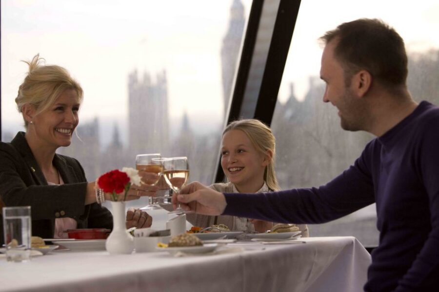London River Thames Lunch Cruise - Getting to Tower Pier and finding your way fast
