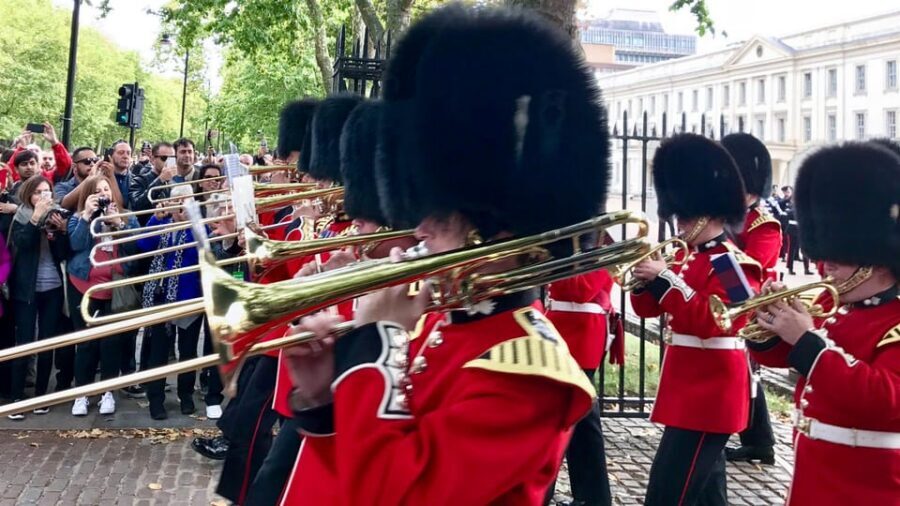 London: Royal Walking Tour with Guard Change & Royal Mews - Practicalities that make or break a smooth day