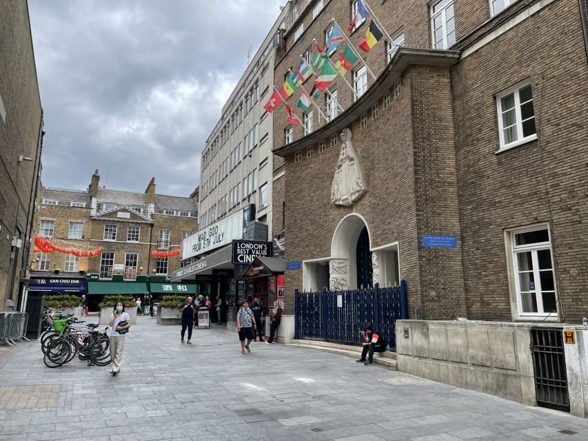 London: Sex Pistols and Punk Music Walking Tour - Where They Drank, Rehearsed, and Played in Soho