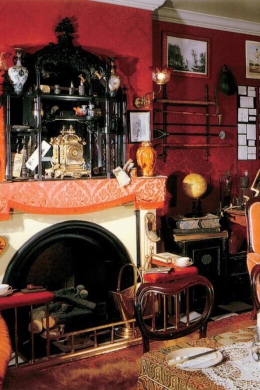 London: Sherlock Holmes Museum & Westminster Walking Tour - Price and value: what you’re really paying for