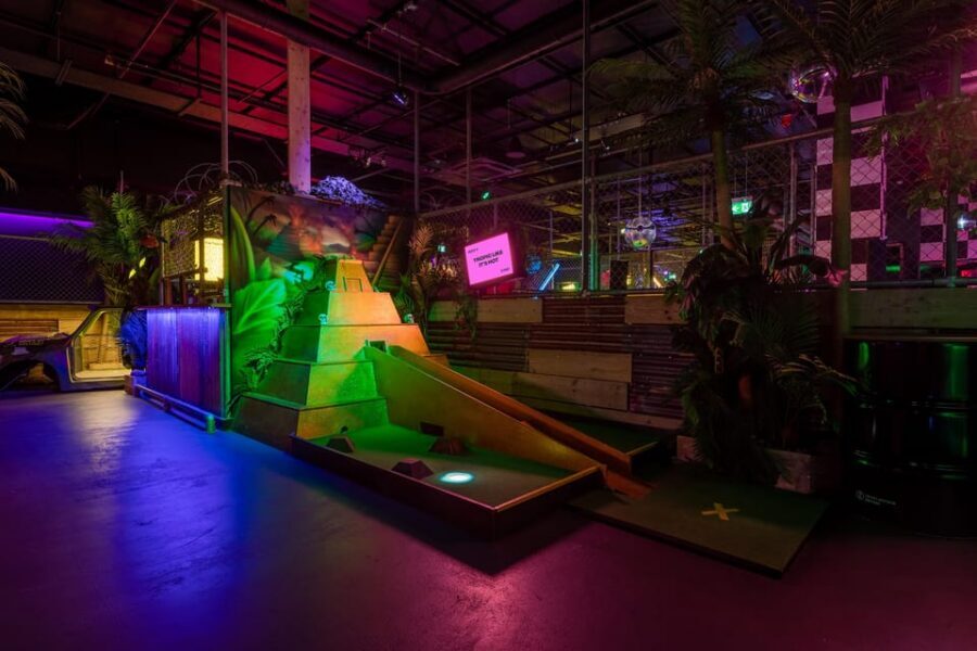 London: Shoreditch Junkyard Golf Tickets for 9 or 18 Holes - Choosing 9 holes or 18 holes for best value