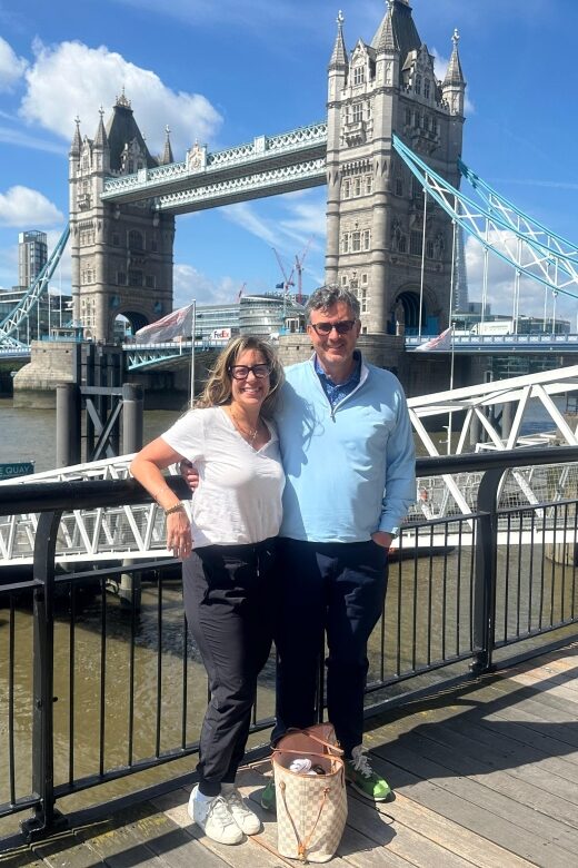 London: Sightseeing Black Cab Tour with Hotel Pickup - Photo stops that feel planned: rain-proofing, crowd avoidance, and asking for what you want