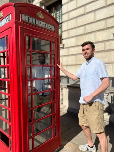 London: Sightseeing Tour - in clear, slow English - St James’s Palace and the Crown Stories That Make It Make Sense