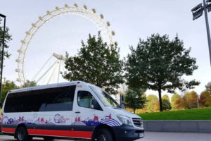 London: Small Group Stonehenge and Bath Tour & Secret Site - The ride to Salisbury Plain: where the guide earns their keep