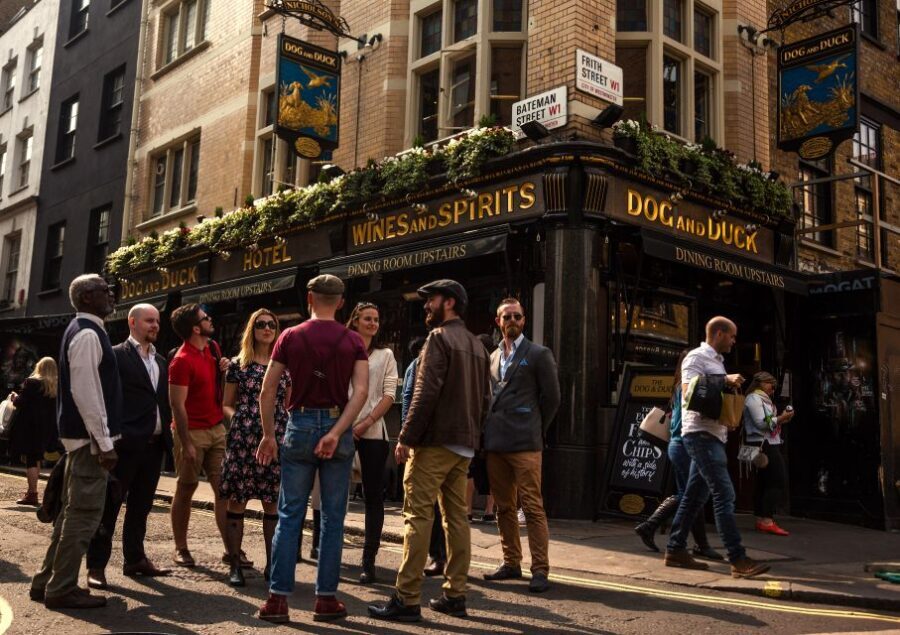 London: Soho Music and Historic Pubs Walking Tour - Your guide makes or breaks it: what the best ones do