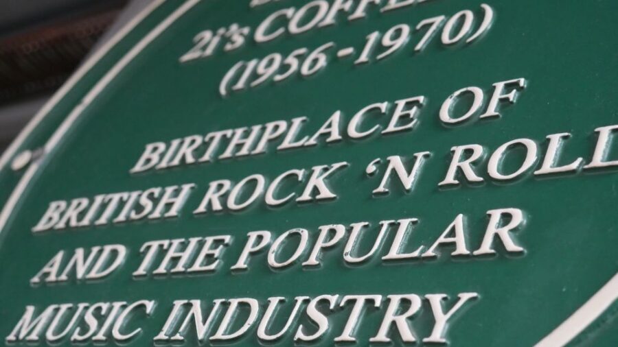 London: Soho Rock and Roll Walking Tour - Entering Soho: meeting outside the Dominion Theatre