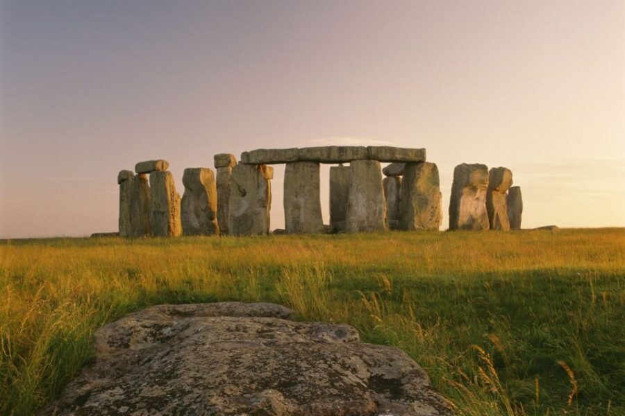 London: Stonehenge, Bath, Lacock, & Avebury Small Group Tour - Exploring Bath with real breathing room (not just a drive-by)