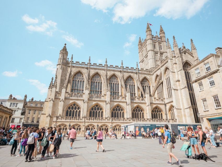 London: Stonehenge, Windsor, and Bath Day Trip by Bus - Who should book this bus trip?