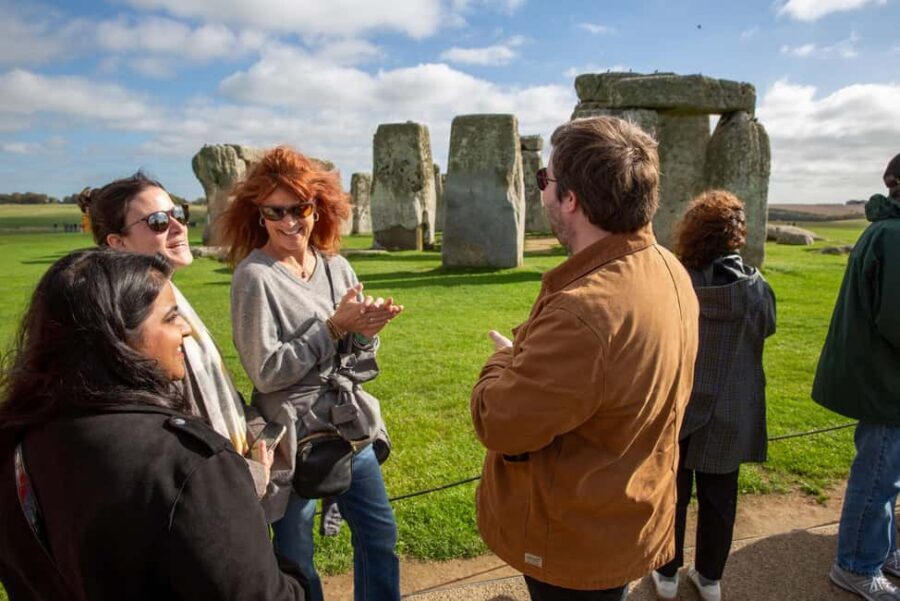 London: Stonehenge, Windsor Castle, Bath, Lacock & Pub Lunch - Key highlights worth getting excited about