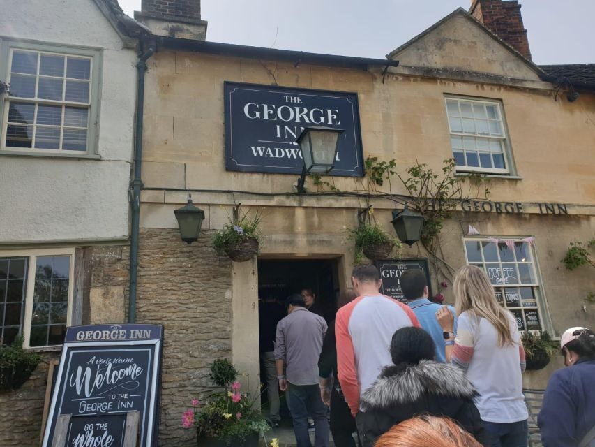 London: Stonehenge, Windsor Castle, Bath, Lacock & Pub Lunch - The bus ride, the walking, and how to not lose your day