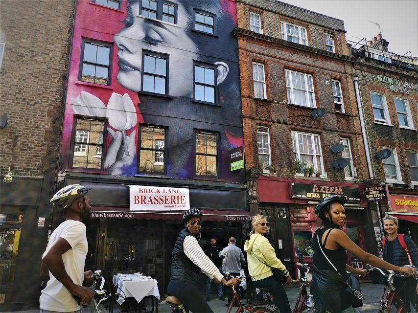 London: Street Art Bike Tour - The East End photo stop: last chance to see the neighborhood as a whole