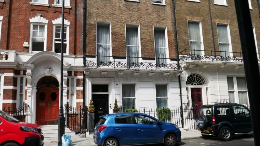 London: The Beatles Walking Tour of Marylebone and Abbey Rd - Marylebone streets and the band’s early career stories