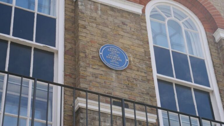 London: The Beatles Walking Tour of Marylebone and Abbey Rd - Starting at 231 Baker Street: the easiest way to begin