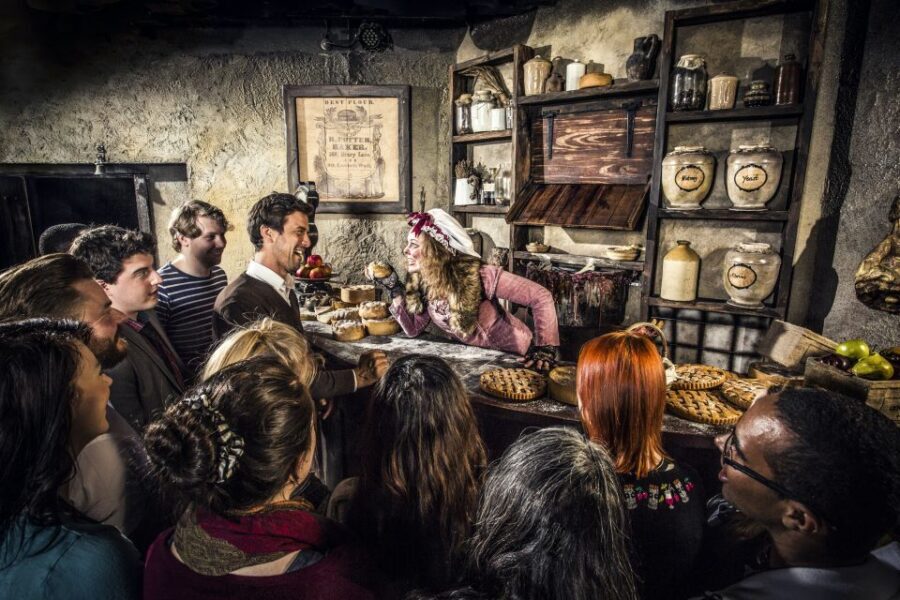 London: The London Dungeon and London Eye Combo Ticket - Tickets and time slots: getting in without stress