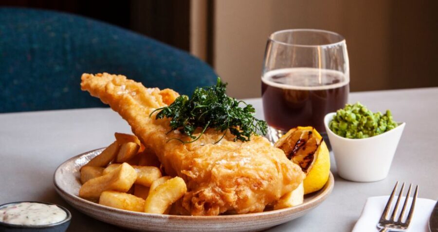 London: The Tina Turner Musical and Meal with Sparkling Wine - FAQ