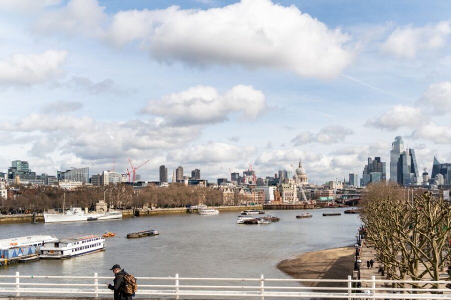 London: Tootbus Hop-on Hop-off with optional River Cruise - The central hits you’ll see from the open-top deck