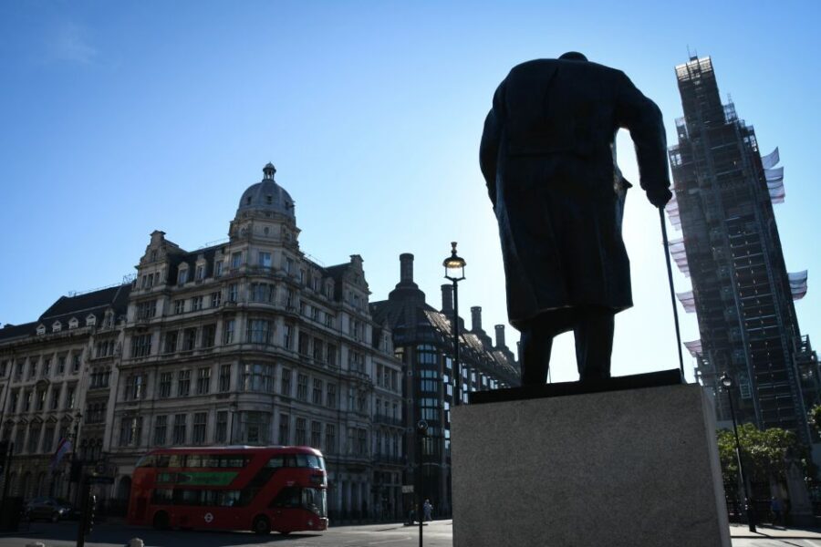 London: Top 30 Sights Walking Tour and The Shard Entry - Price and logistics: does $114 feel fair?