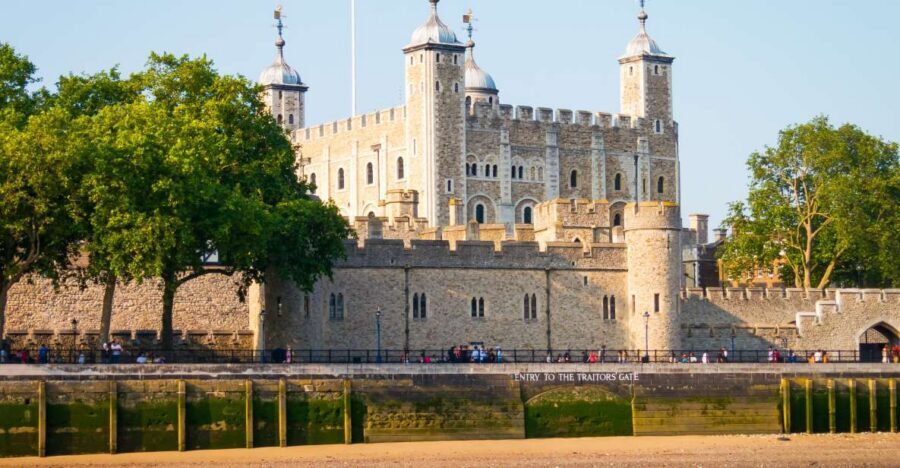 London: Tower of London Guided Tour with Crown Jewels Option - Price and value: what $348 buys you, and when it might not