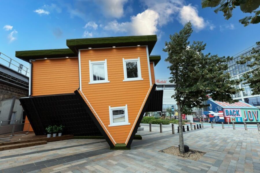 London: Upside Down House Westfield White City Entry Ticket - Ticket office check-in and how long it actually takes