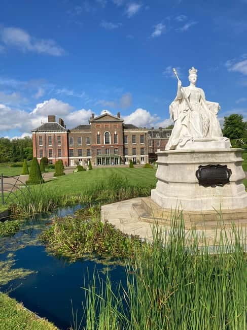 London: VIP Kensington Palace Gardens Tour & Royal High Tea - Should you book the VIP Kensington Palace Gardens and Royal High Tea?