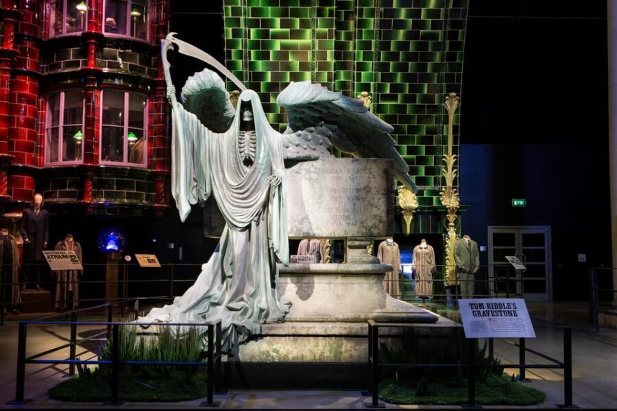 London: Warner Bros. Studio Harry Potter Tour with Transfers - Costume and prop details: where the close-ups pay off