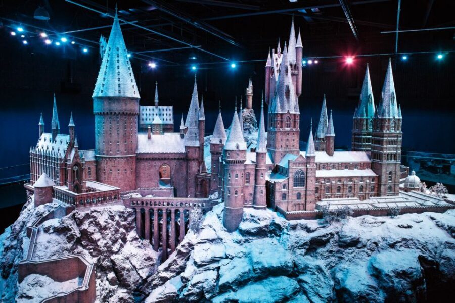 London: Warner Bros. Studio Tour and River Thames Cruise - Key highlights you’ll feel right away