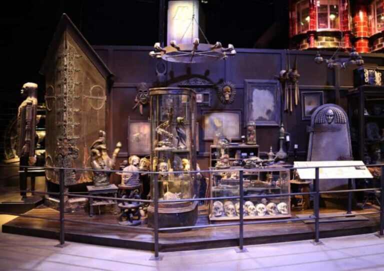 London: Warner Bros. Studio Tour with Transfers - The 4-hour Warner Bros. Studio visit: best way to pace it