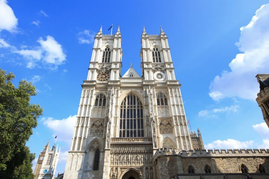 London: Westminster Abbey & Optional Parliament Tour - Inside Westminster Abbey: Coronations, royal burials, and Gothic details