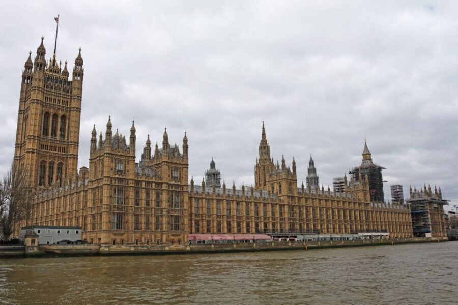 London: Westminster to Richmond River Thames Cruise - Duration, timing, and what you can realistically do with it