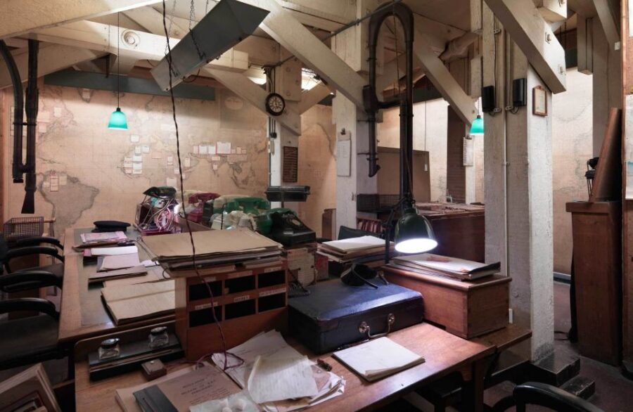 London: Westminster Tour and Churchill War Rooms Visit - Starting at the Ritz: easy meetup, smart start