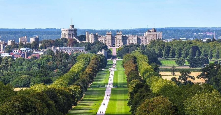 London: Westminster Tour and Windsor Castle Entry Ticket - FAQ