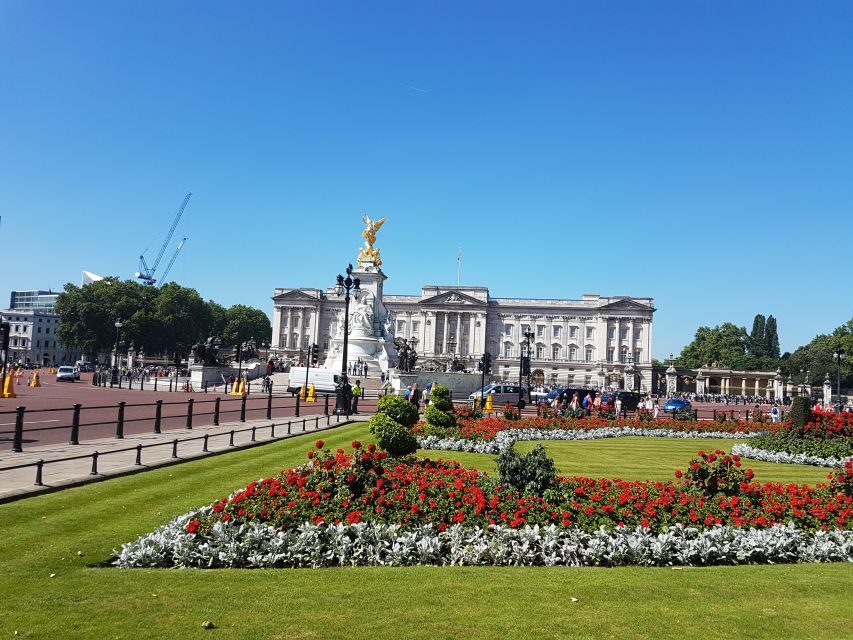 London: Wimbledon Tennis Club and Westminster Walking Tour - Centre Court peek: short on time, big on atmosphere