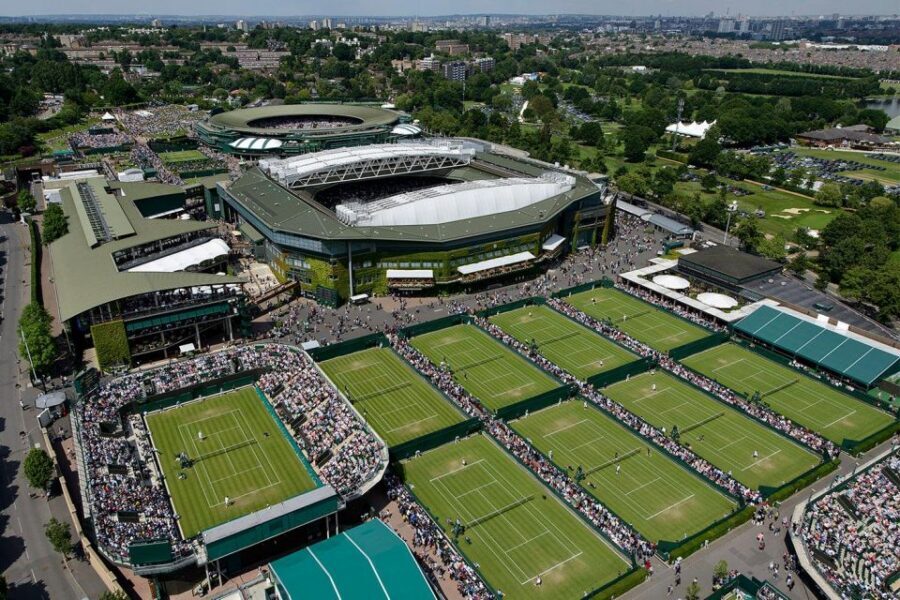 London: Wimbledon Tennis Club and Westminster Walking Tour - Price and value: is $74 fair for a 5-hour London day?