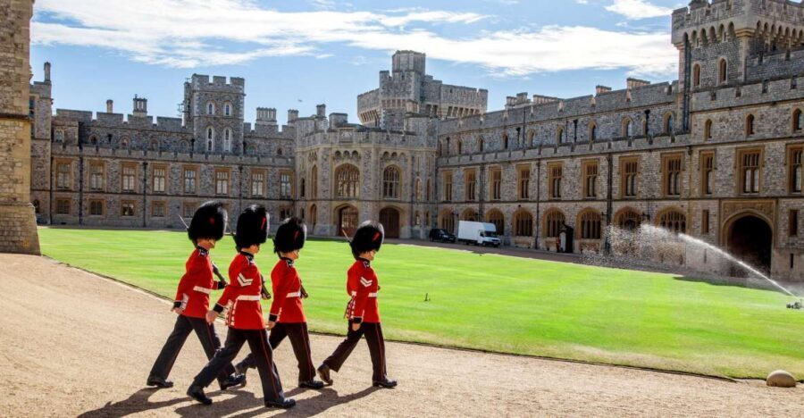 London: Windsor Castle, Stonehenge, and Bath Day Trip - Bath by coach: Georgian streets, Pulteney Bridge, and a quick Abbey stop