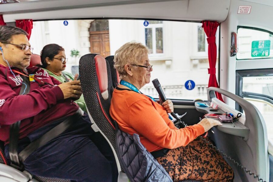 London: Windsor Castle, Stonehenge & Bath Full-Day Tour - Getting Picked Up Near Victoria and What’s on the Coach