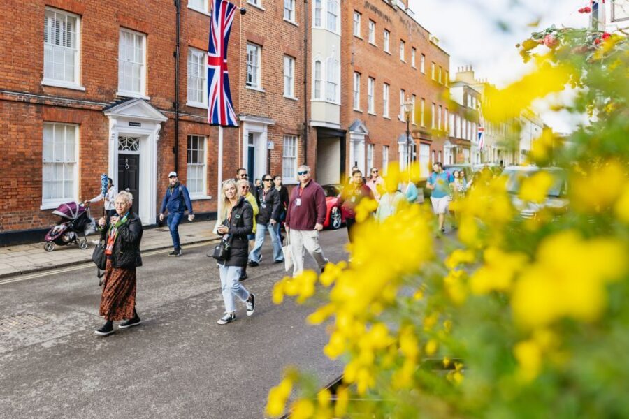 London: Windsor Castle, Stonehenge & Bath Full-Day Tour - Bath’s Georgian Sights: How to Use the Free Time