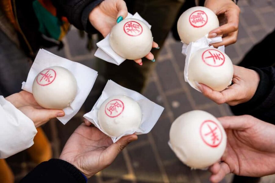 London's Best Bites: Soho & Chinatown Food Tour - Route and timing: how to make 3 hours feel un-rushed