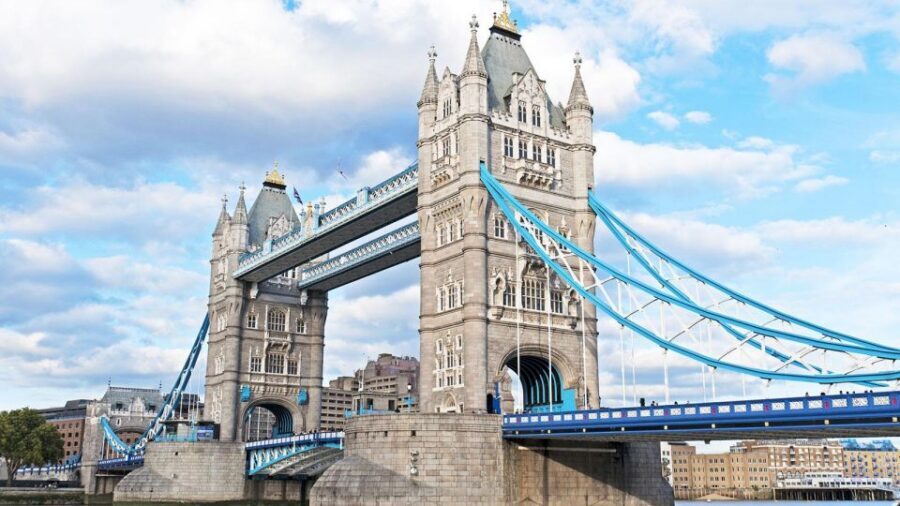Londra Audioguide - TravelMate app for your smartphone - Key highlights to know before you go