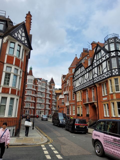 Luxury Private Tour in London with Lunch - Four Venue Entries Plus a Classic Cafe Finish