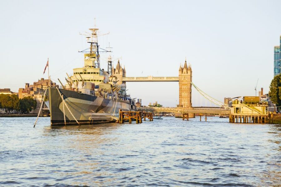 Magical London: Harry Potter Guided Walking Tour - Great Scotland Yard, Trafalgar Square, and Covent Garden: the route gets cinematic