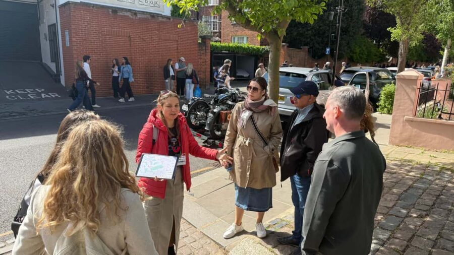 Notting Hill Walking Tour - Portobello Road Market: Where the Neighborhood Actually Feels Alive